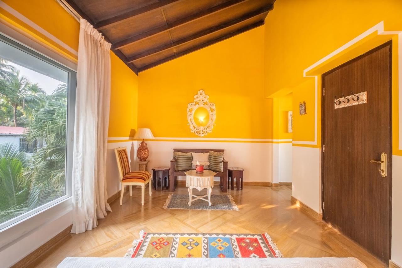 Snowdrop- Exquisite 3Bhk Villa With Pool- Candolim By Staymonkey Калангуте Екстериор снимка